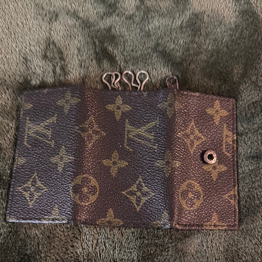 Louis Vuitton Monogram Key Holder
